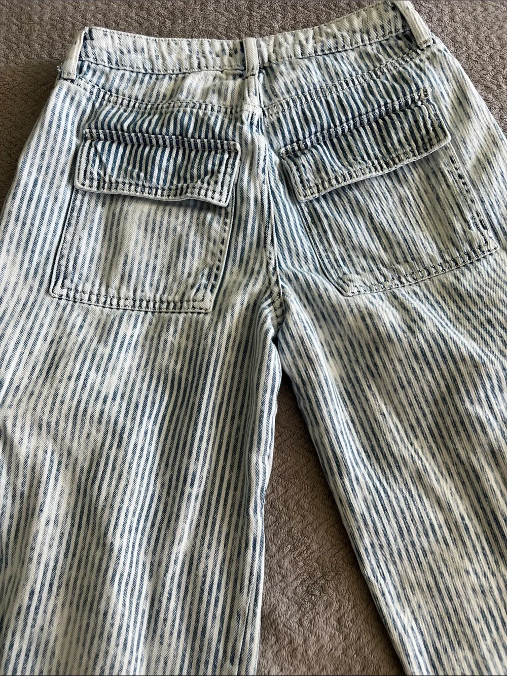 Wild Fable Blue & White Striped Mid Rise Baggy Cargo Jeans Size 2 R